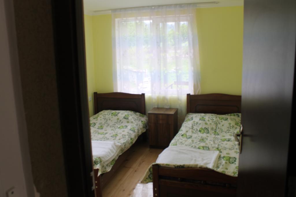 Iason Guest House In Mazeri 메스티아 외부 사진